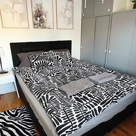 Sunny Nest 1 Apartment